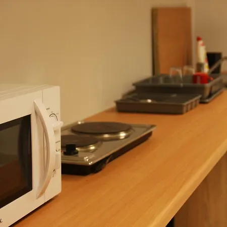 Center * Γκντίνια